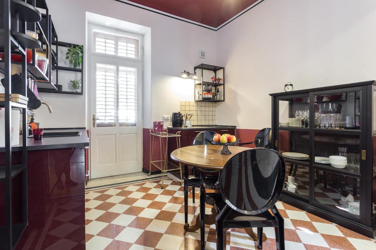 La Casa Di Gatsby Lusso In Pieno Centro Con Parcheggio Apartment Gorizia Luaran gambar